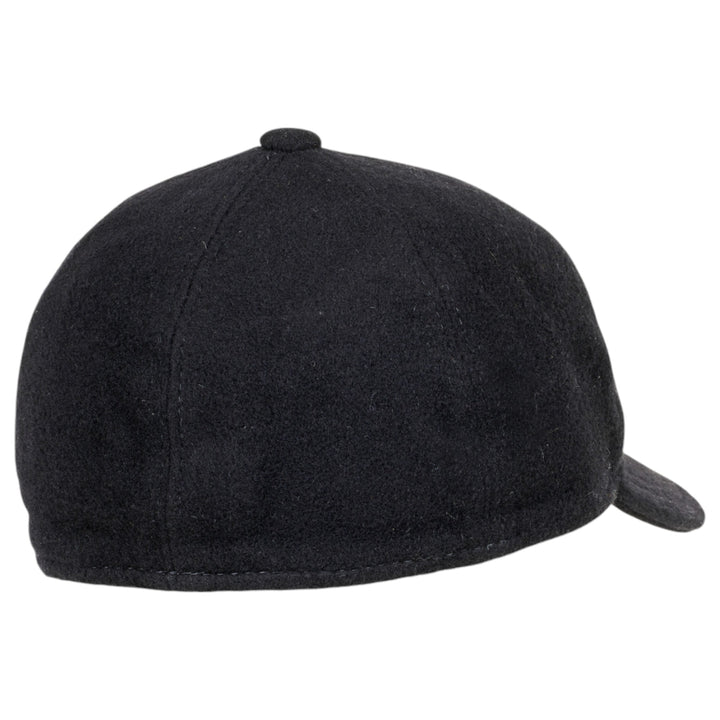 MJM Baseball Cap 100% Wool Cashmere Black med Øreflapper - Baseball Cap fra MJM Hats hos The Prince Webshop