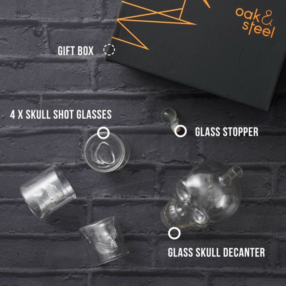 Oak & Steel - Skull Whiskey Decanter Set - Karaffel + 6 Shot Glas - Whiskey Karaffel fra Oak & Steel hos The Prince Webshop