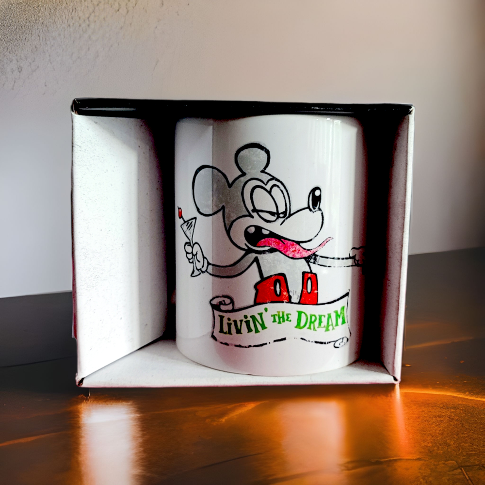 Banksy Ceramic Mug 325ml - Mickey Living the Dream - Krus fra URBAN.ITY hos The Prince Webshop
