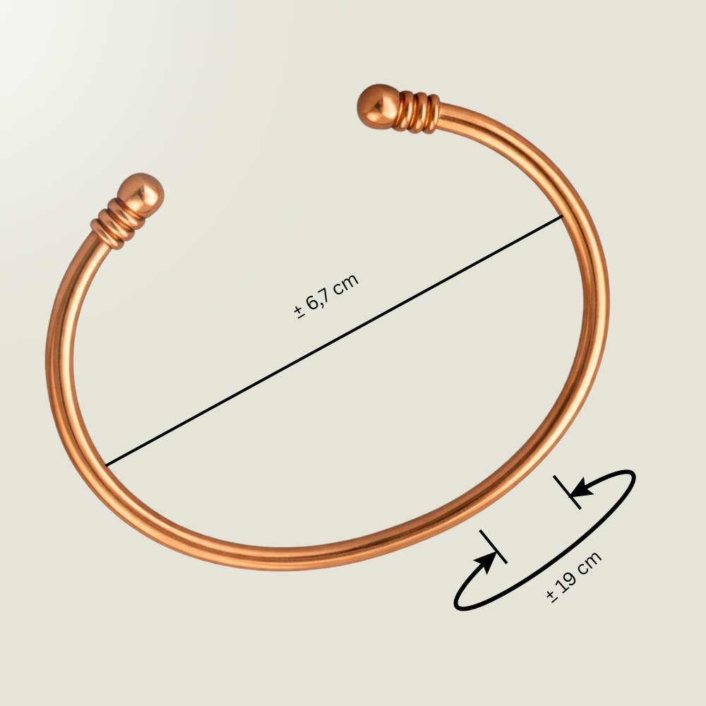 Glatpoleret armbånd i kobber med klemme og endekugler