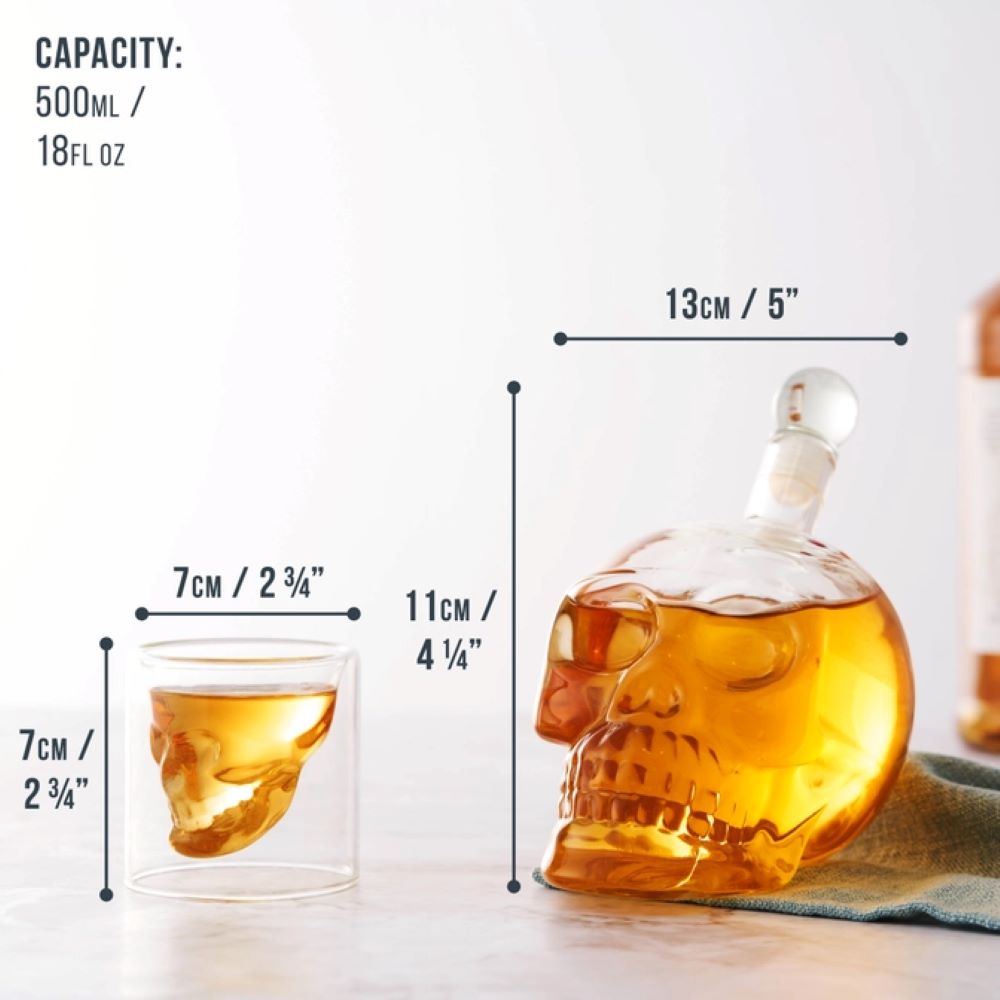 Oak & Steel - Skull Whiskey Decanter Set - Karaffel + 6 Shot Glas - Whiskey Karaffel fra Oak & Steel hos The Prince Webshop