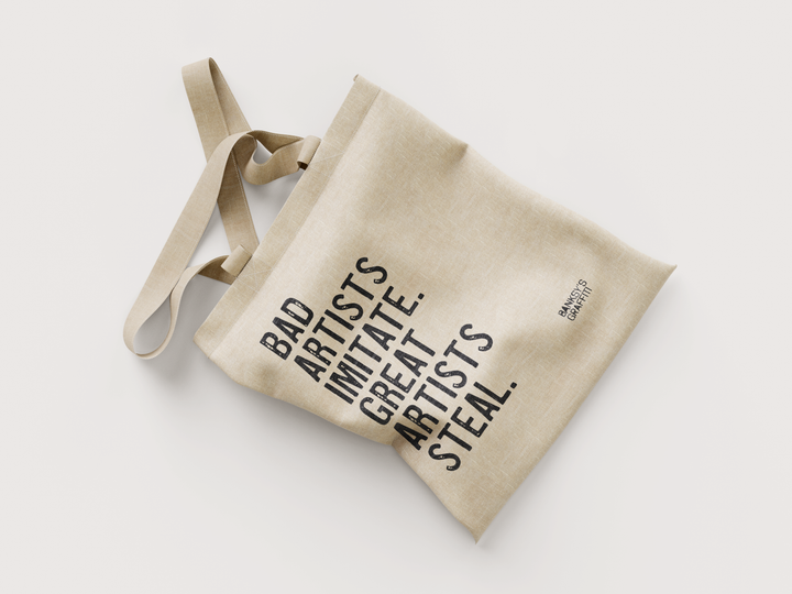 Banksy's Graffiti Mini Tote Bag - Bad Artists Imitate - Tasker fra URBAN.ITY hos The Prince Webshop