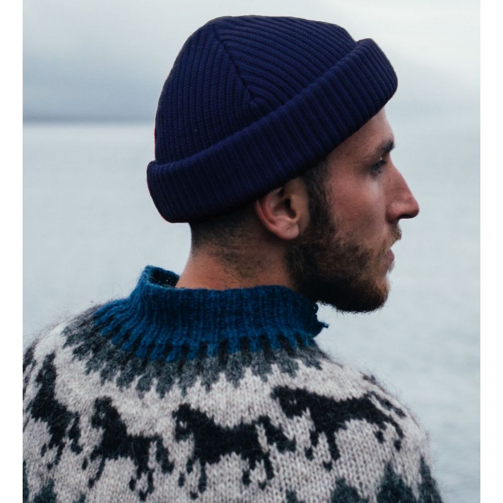 Ethos FISHERMAN BEANIE - BLÅ acryl hue i klassisk fisker stil - Hue fra Ethos hos The Prince Webshop