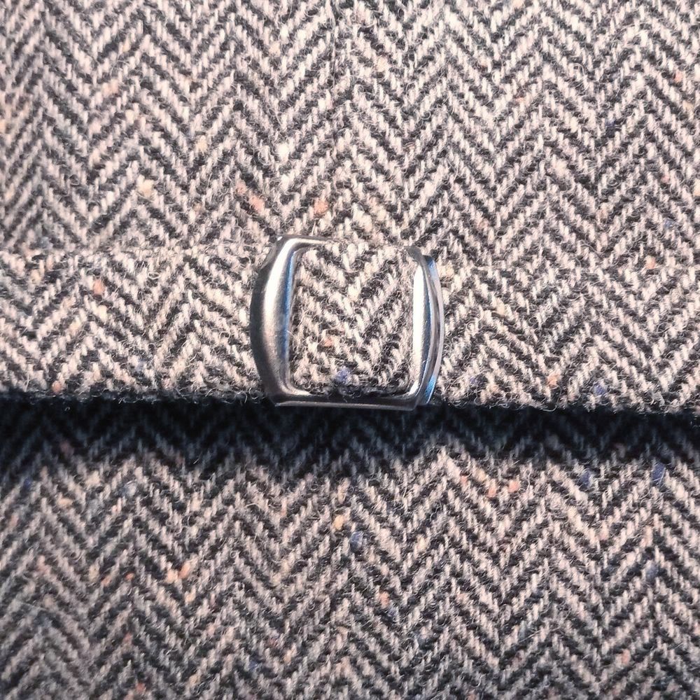 Mucros Tweed No. 1 Herringbone Waistcoat - Grå Vest - Vest fra Mucros Weavers Killarney hos The Prince Webshop