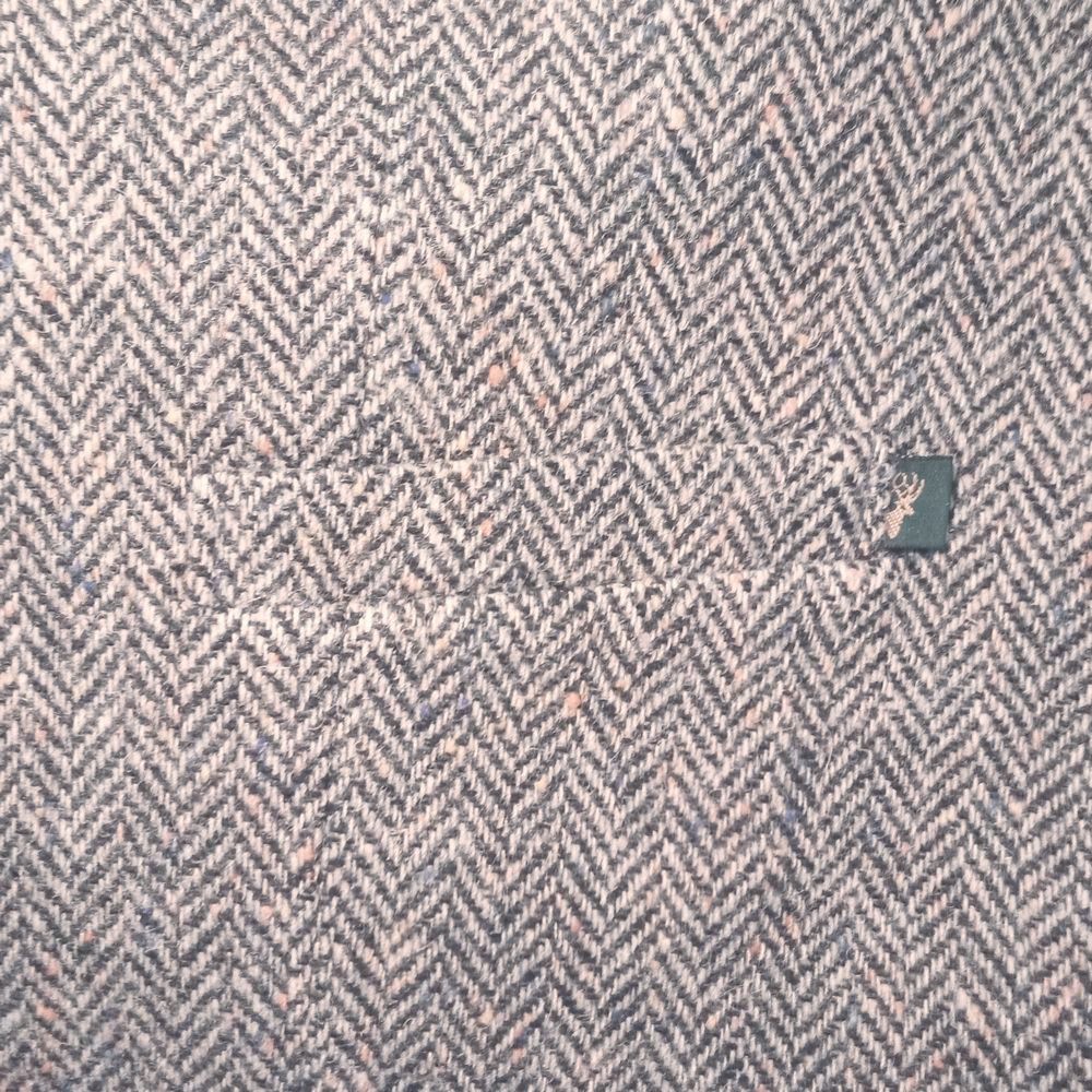 Mucros Tweed No. 1 Herringbone Waistcoat - Grå Vest - Vest fra Mucros Weavers Killarney hos The Prince Webshop