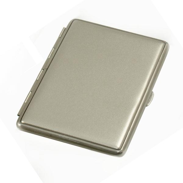 vom Hofe Cigaret Etui - 18 Slims - Mat Satin Sølv - Cigaret Etui fra vom Hofe hos The Prince Webshop
