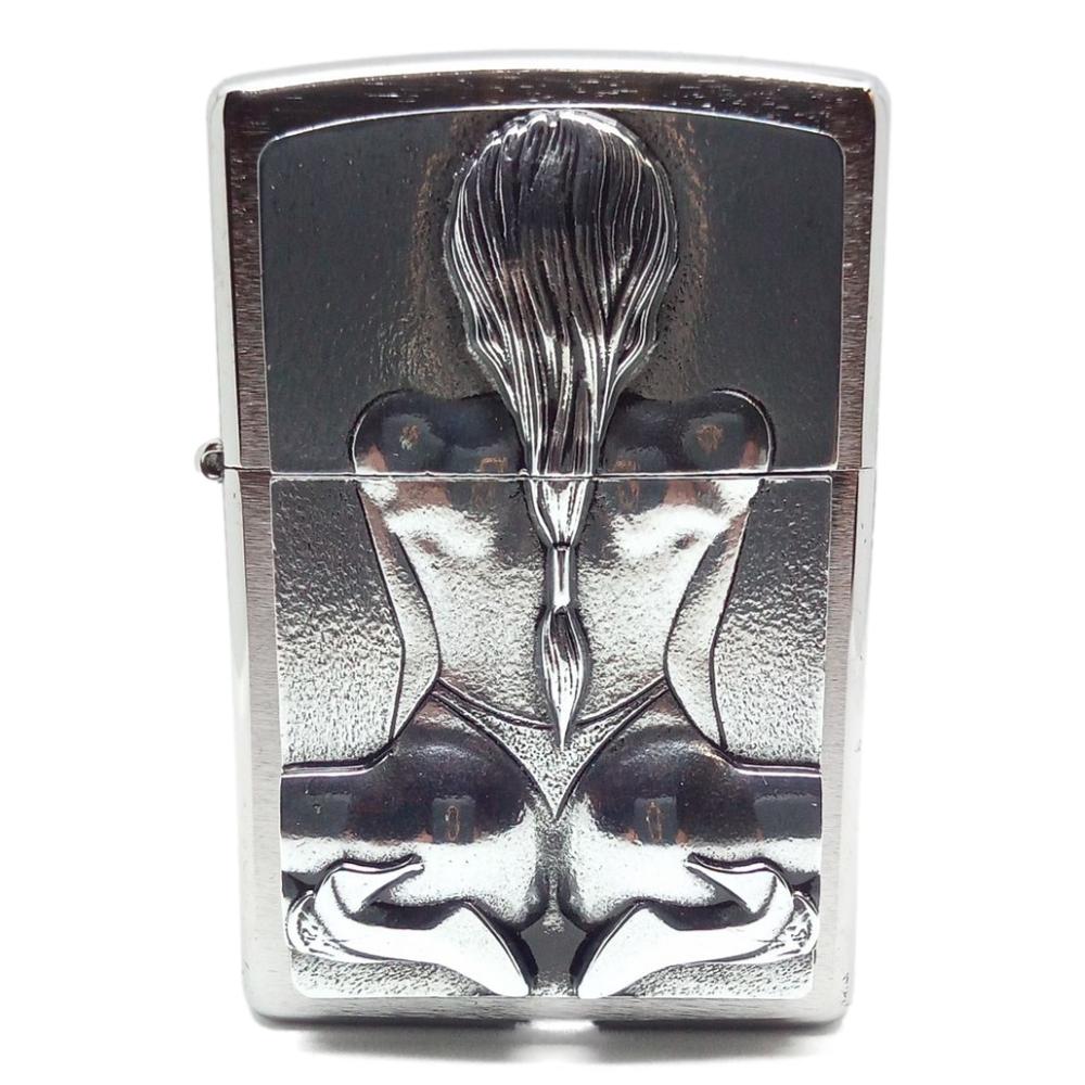 Original Kneeling Girl Zippo Lighter - 2002548 - Zippo Lighter fra Zippo hos The Prince Webshop