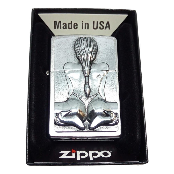 Original Kneeling Girl Zippo Lighter - 2002548 - Zippo Lighter fra Zippo hos The Prince Webshop